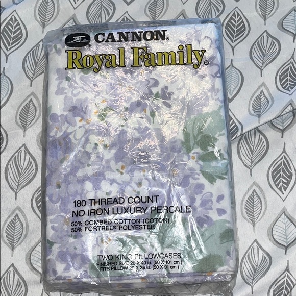 Cannon Vintage Old Stock 2 King Pillow Cases 2 Royal Family Queen Flat Sheet - Picture 3 of 3